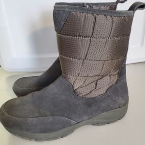 Land's End Grey Fleece Lined Snow Boots 11B
